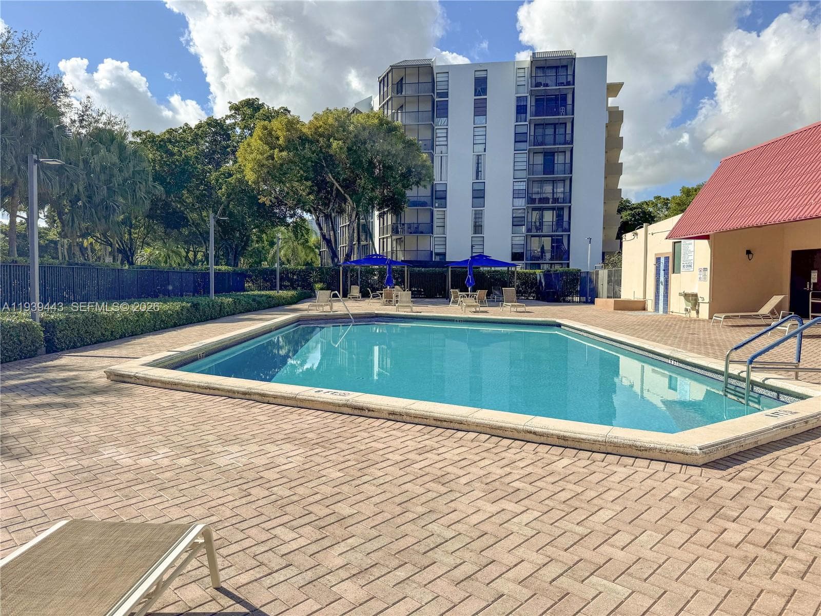 BRAVURA I CONDO · #104 in Aventura - Photo 34