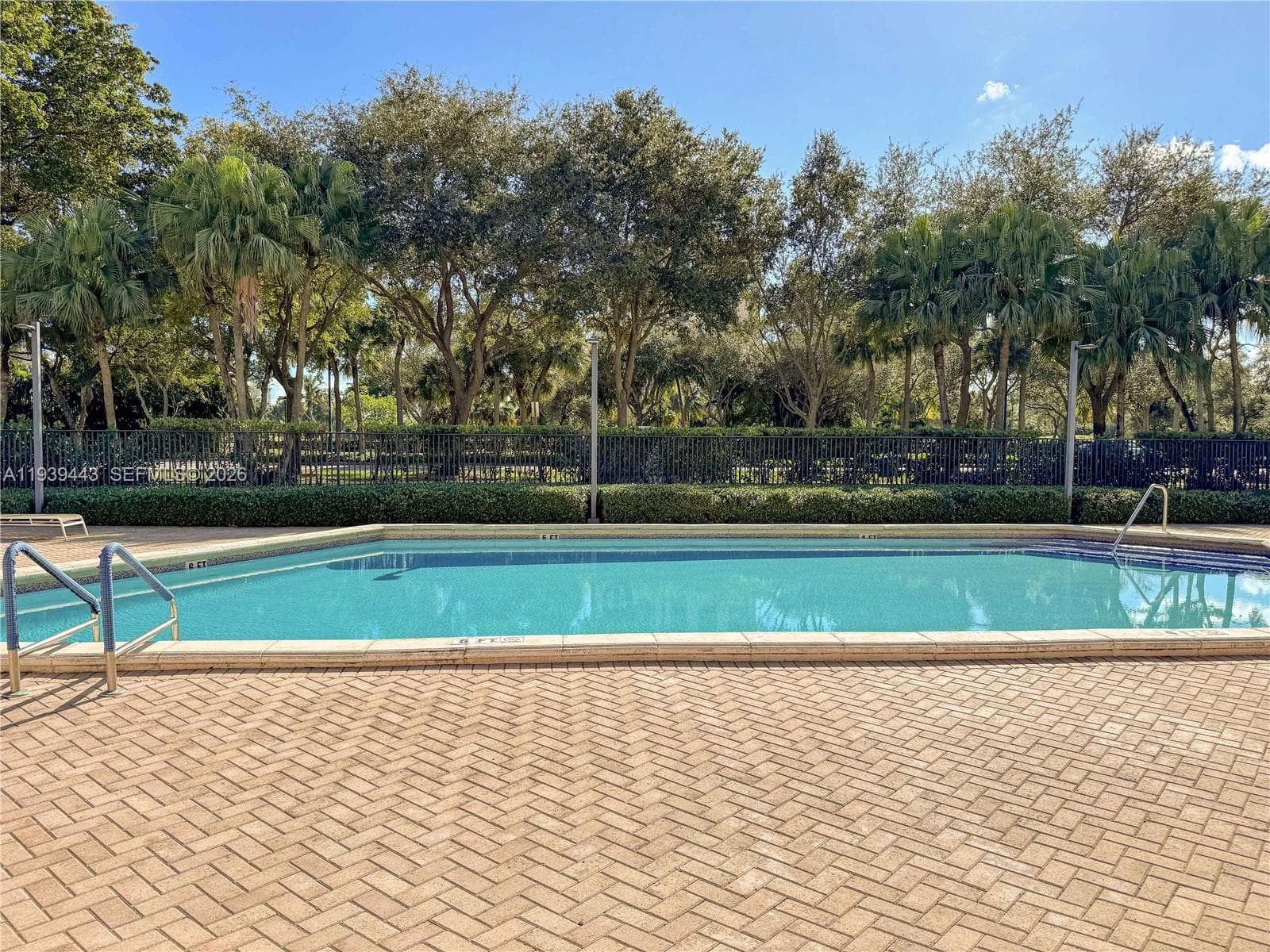 BRAVURA I CONDO · #104 in Aventura - Photo 35