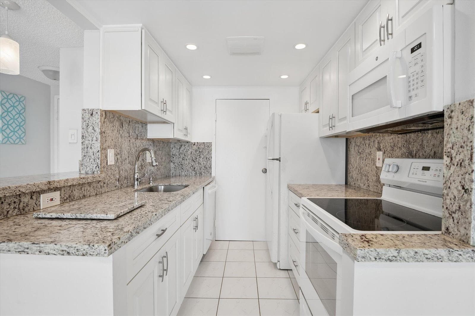 05-Carbonara-720 Orton Ave #607-5