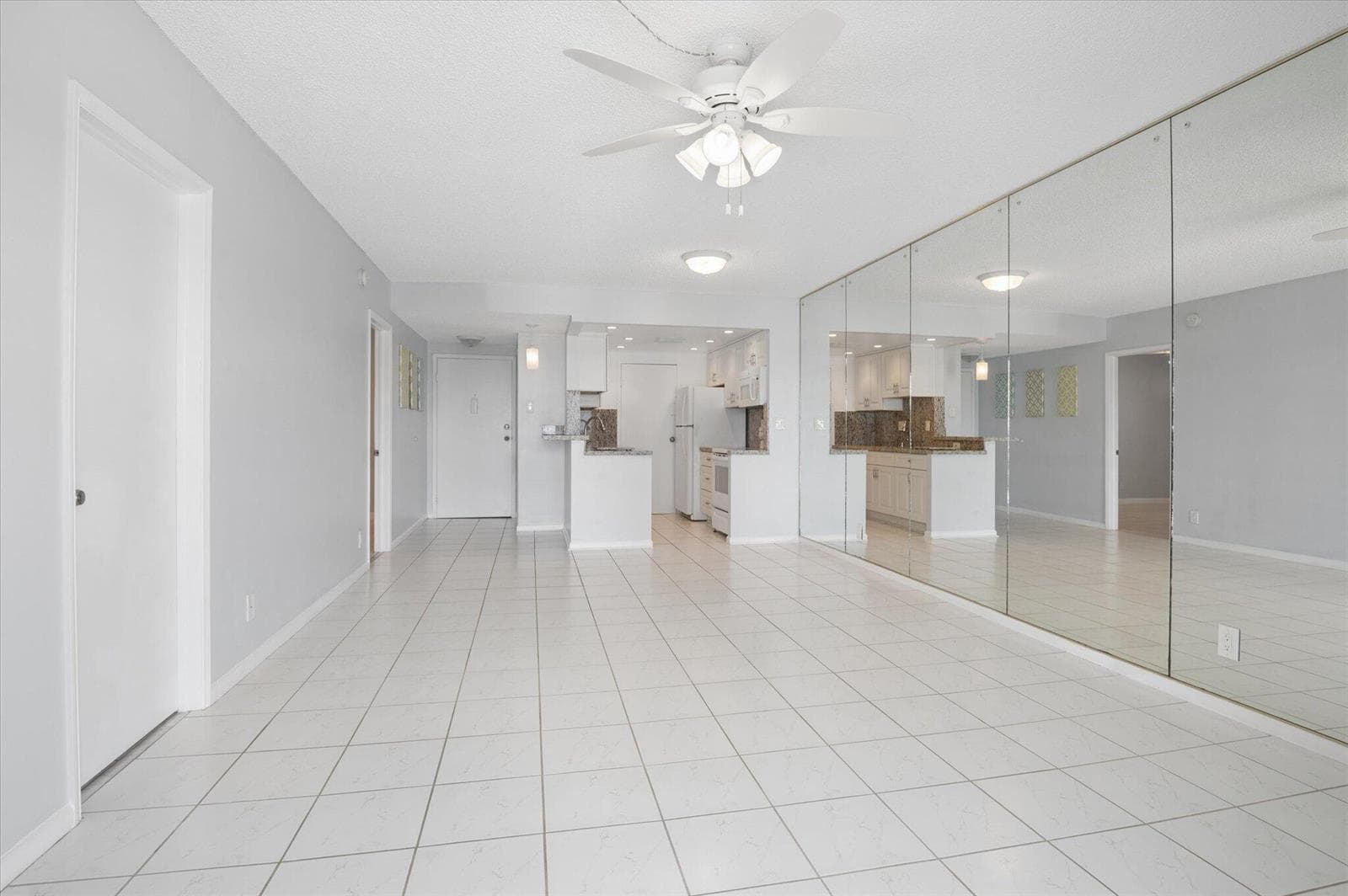 04-Carbonara-720 Orton Ave #607-4