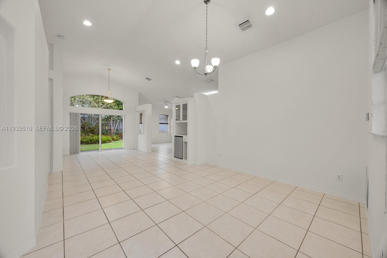 18322 SW 94th Ct photo 3