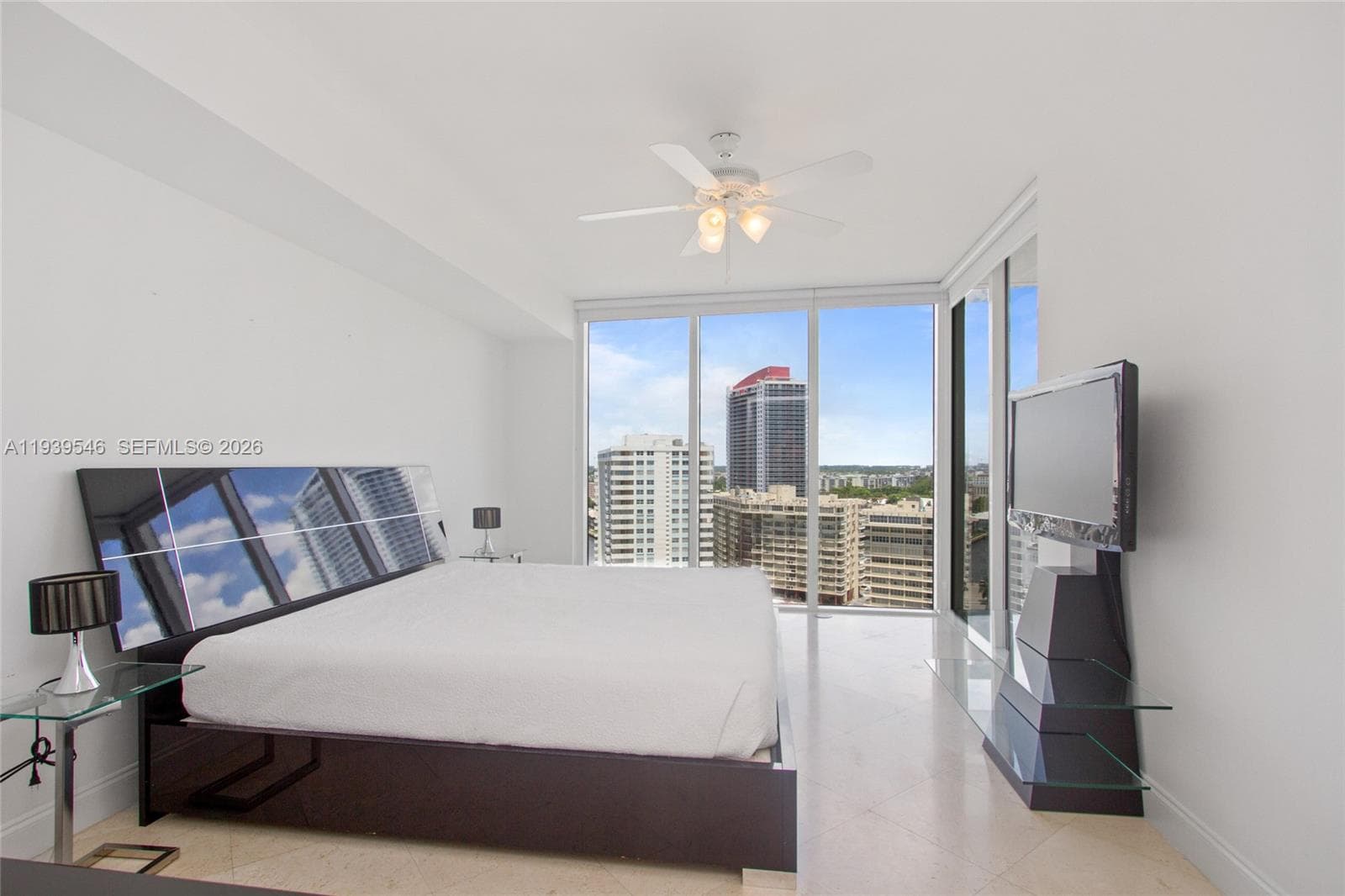 BEACH CLUB ONE · #1608 in Hallandale Beach - Photo 20