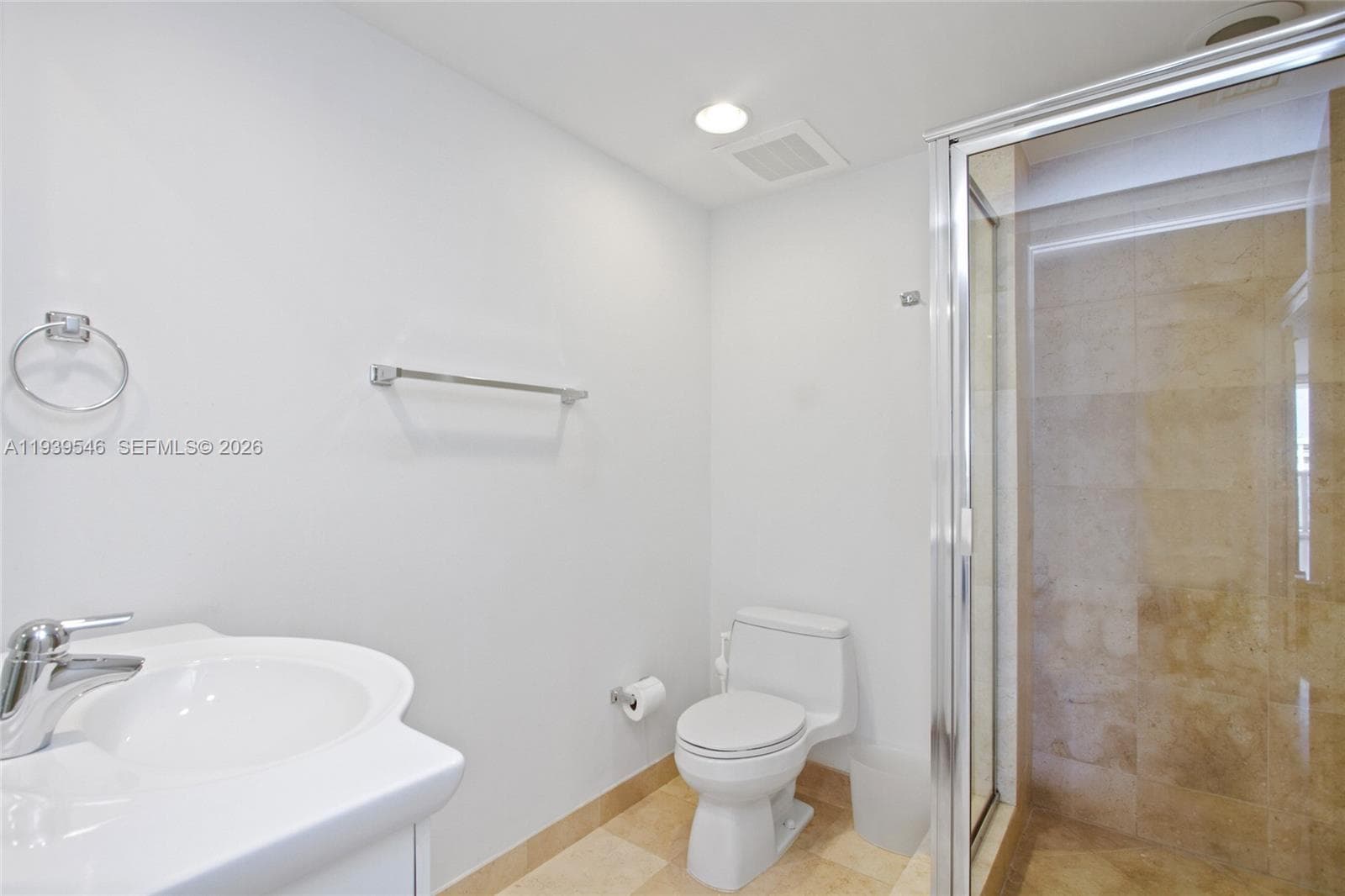 BEACH CLUB ONE · #1608 in Hallandale Beach - Photo 10