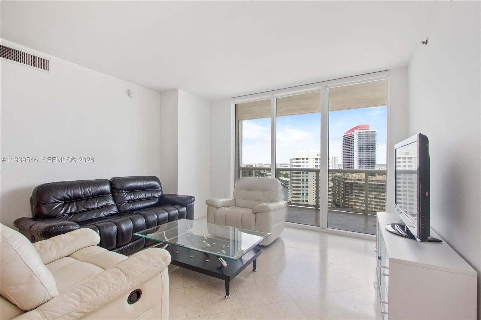 BEACH CLUB ONE · #1608 in Hallandale Beach - Photo 14