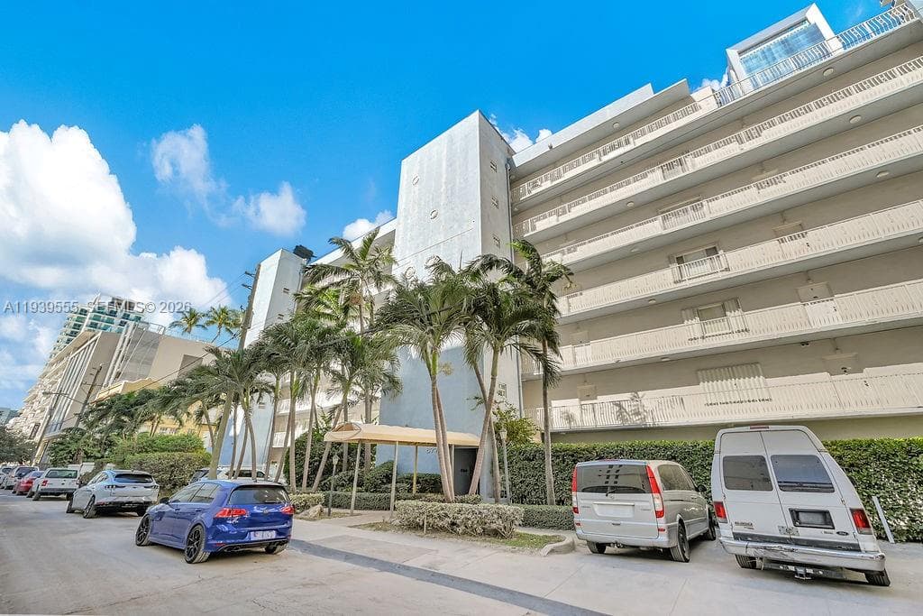 LA PIAZZA NAVONA CONDO · #304 in Miami - Photo 21