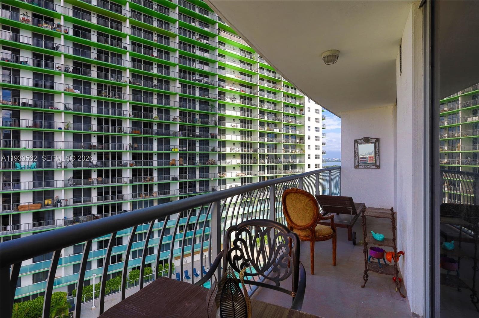 Opera Tower · #1711 in Miami - Photo 9