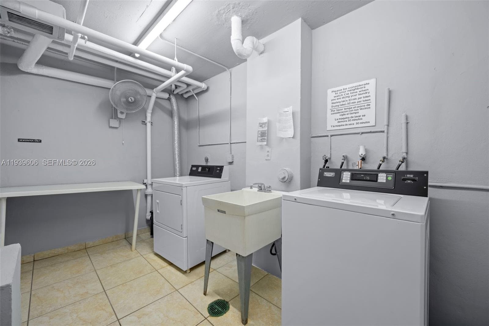 DESOTO PARK CONDO · #220 in Hallandale Beach - Photo 17