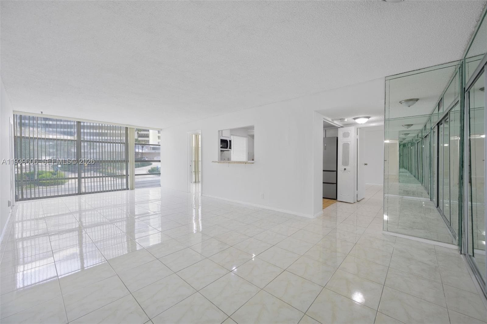 DESOTO PARK CONDO · #220 in Hallandale Beach - Photo 1