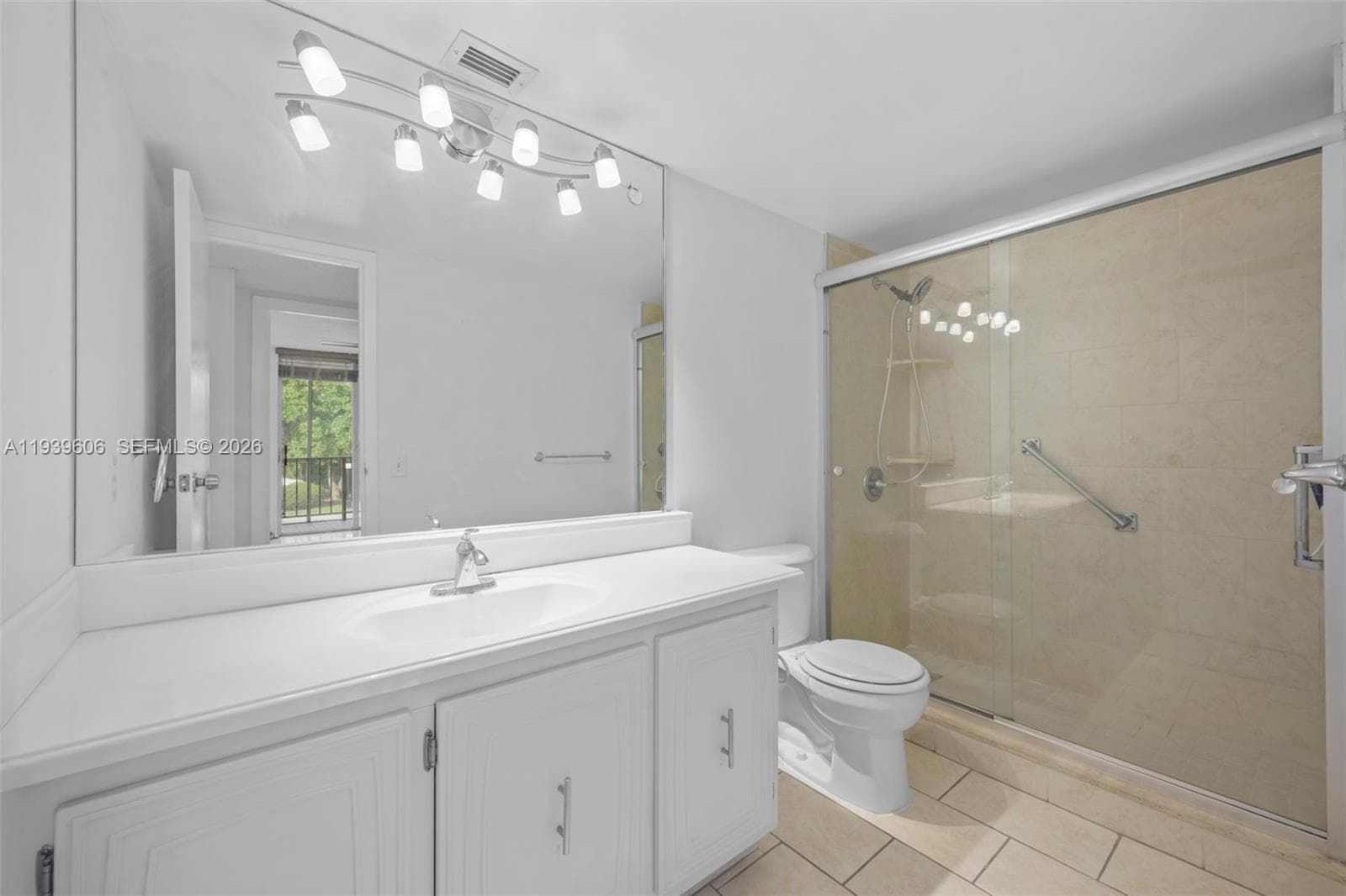 DESOTO PARK CONDO · #220 in Hallandale Beach - Photo 10