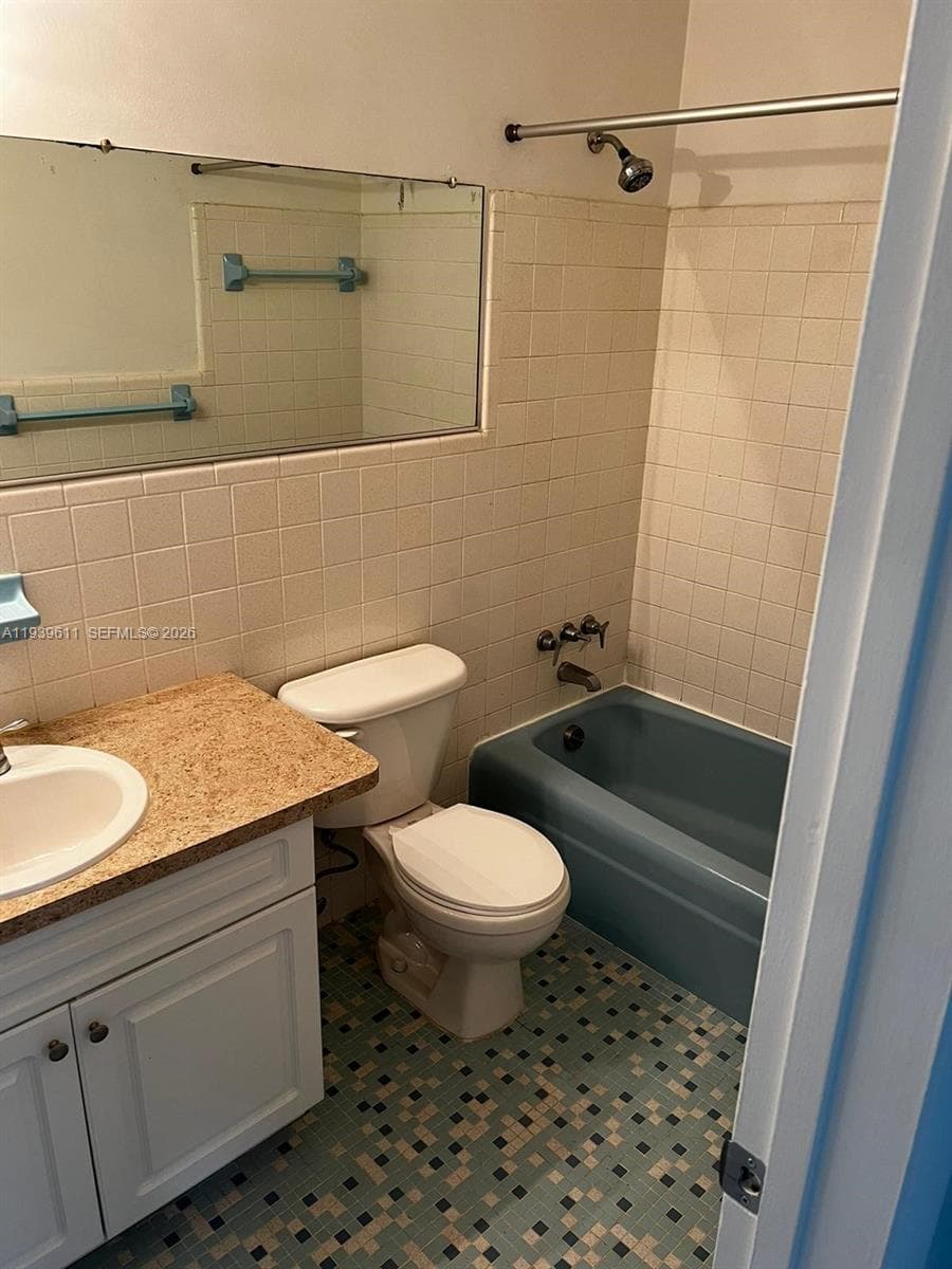 SUNNY COURT APTS CONDO · #203 in Pompano Beach - Photo 8