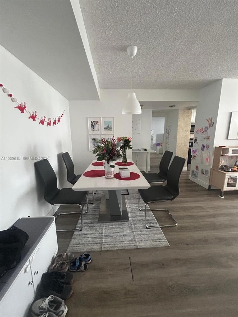 WINSTON TOWERS 100 CONDO · #1702 in Sunny Isles Beach - Photo 7