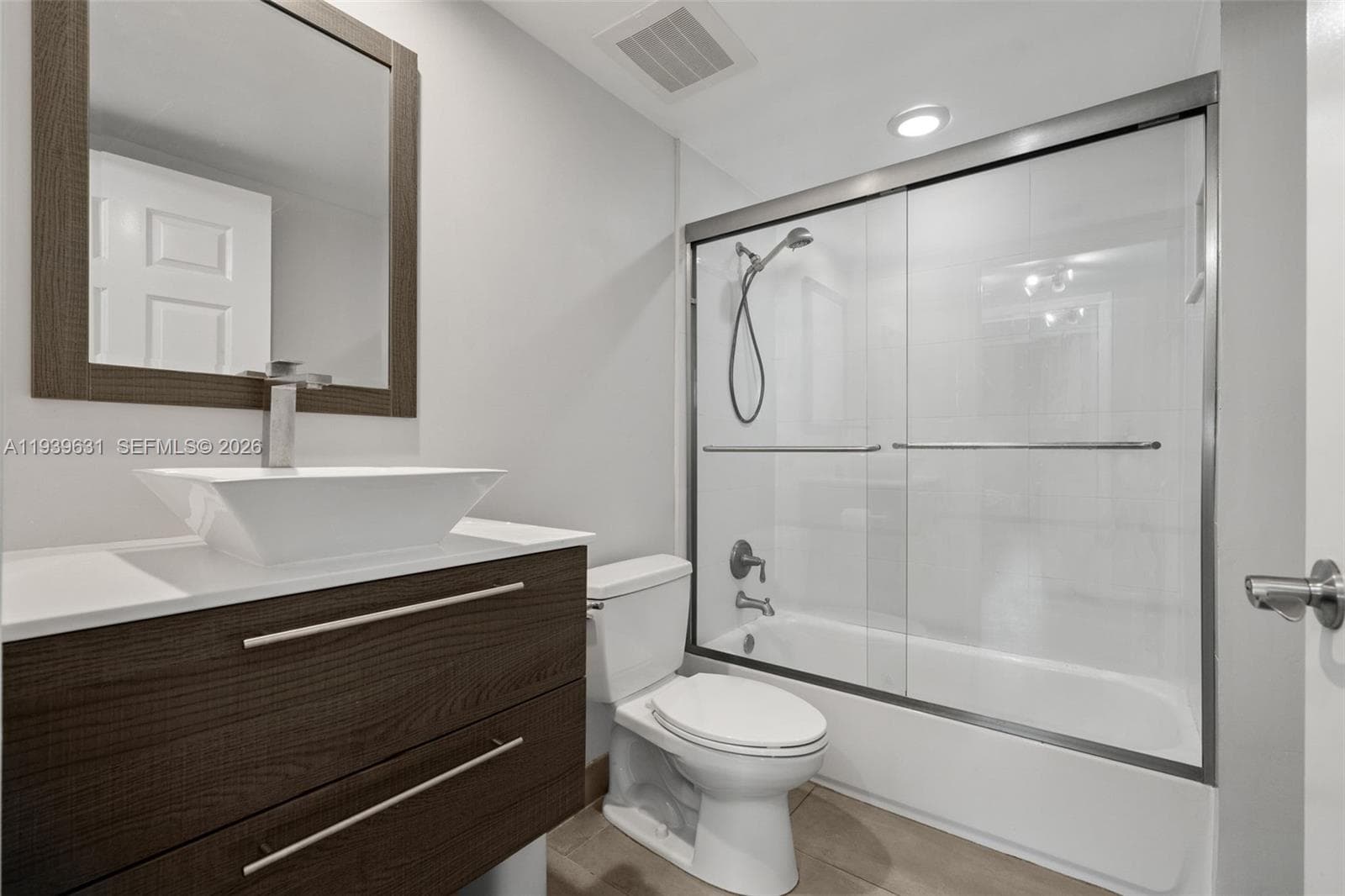 DUO · #2105E in Hallandale Beach - Photo 18