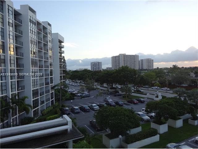 OCEANVIEW PARK CONDO · #1018 in Hallandale Beach - Photo 28