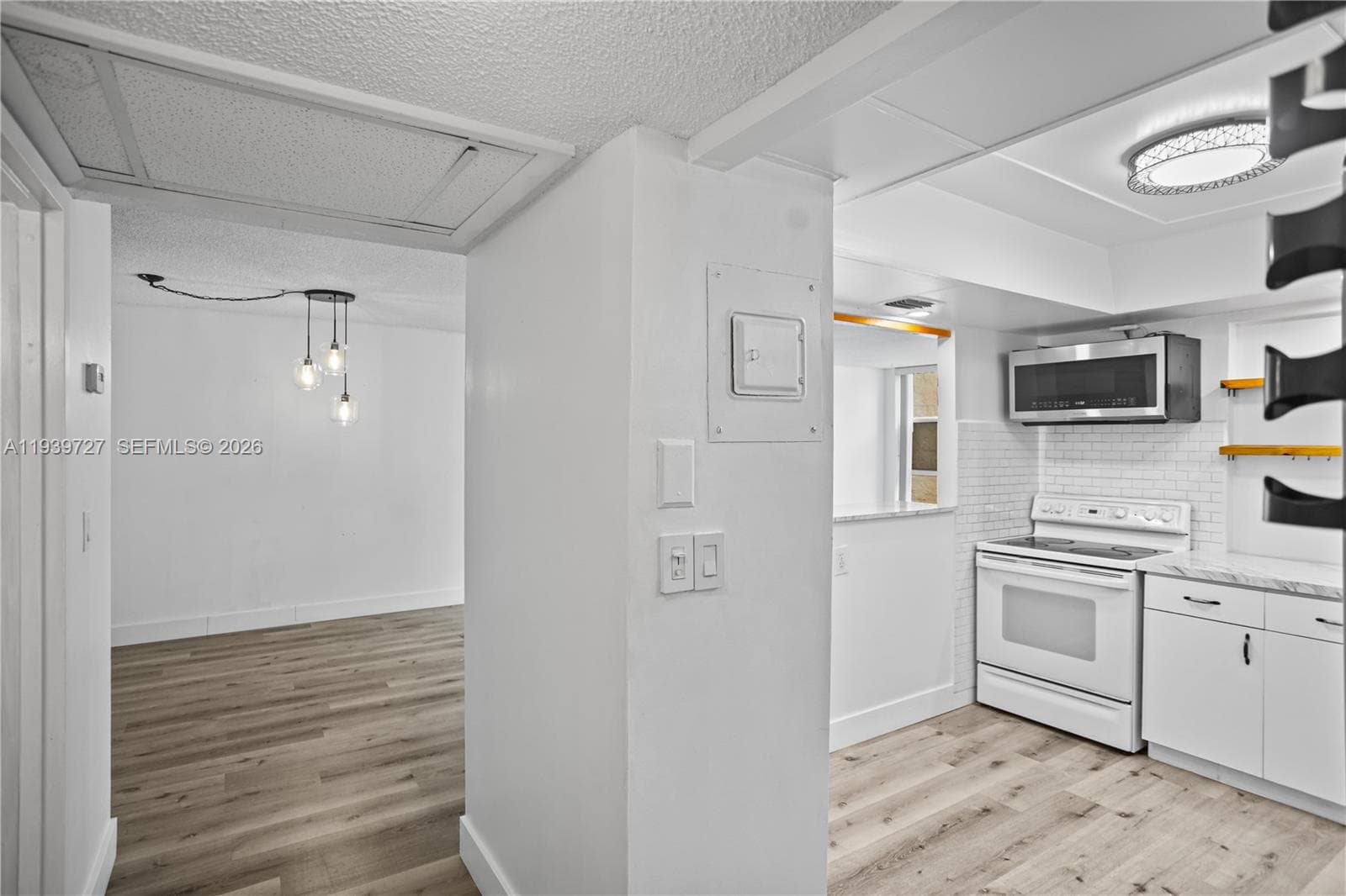 DESOTO PARK NORTH CONDO · #107 in Hallandale Beach - Photo 11