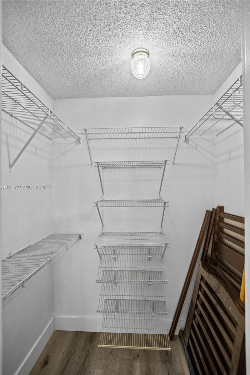 DESOTO PARK NORTH CONDO · #107 in Hallandale Beach - Photo 21