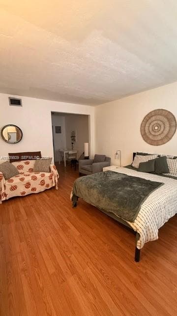 THE PINEAPPLE CONDO · #11 in Miami Beach - Photo 11