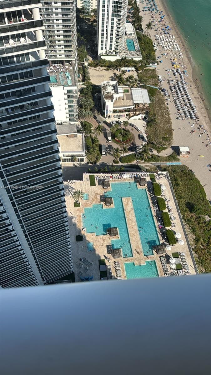 BEACH CLUB TWO CONDO · #4910 in Hallandale Beach - Photo 20