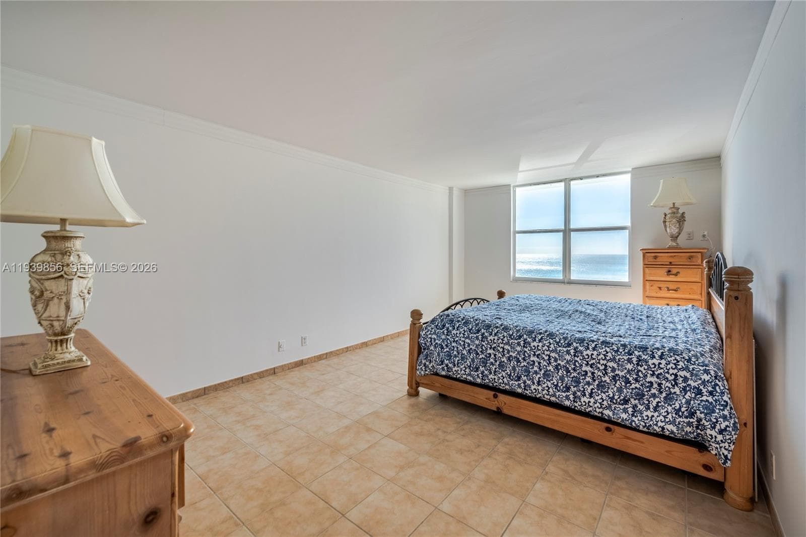 Sea Air Tower Condo · #1406 in Hollywood - Photo 18