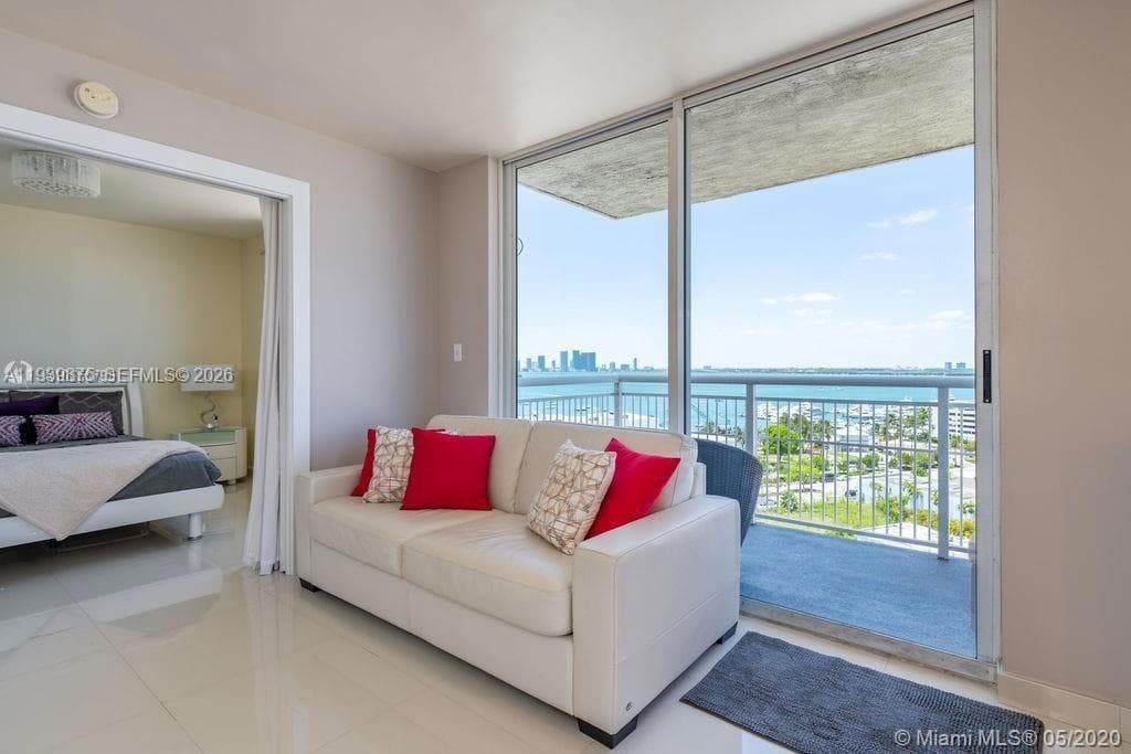 WEST BAY PLAZA CONDO · #1203 in Miami Beach - Photo 6