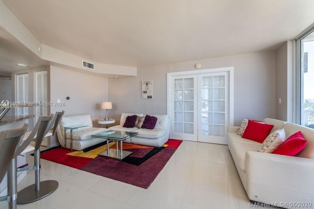 WEST BAY PLAZA CONDO · #1203 in Miami Beach - Photo 5