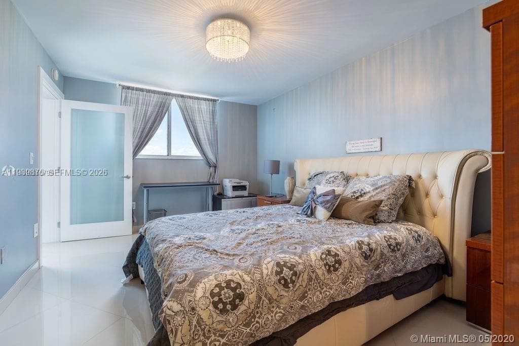 WEST BAY PLAZA CONDO · #1203 in Miami Beach - Photo 11