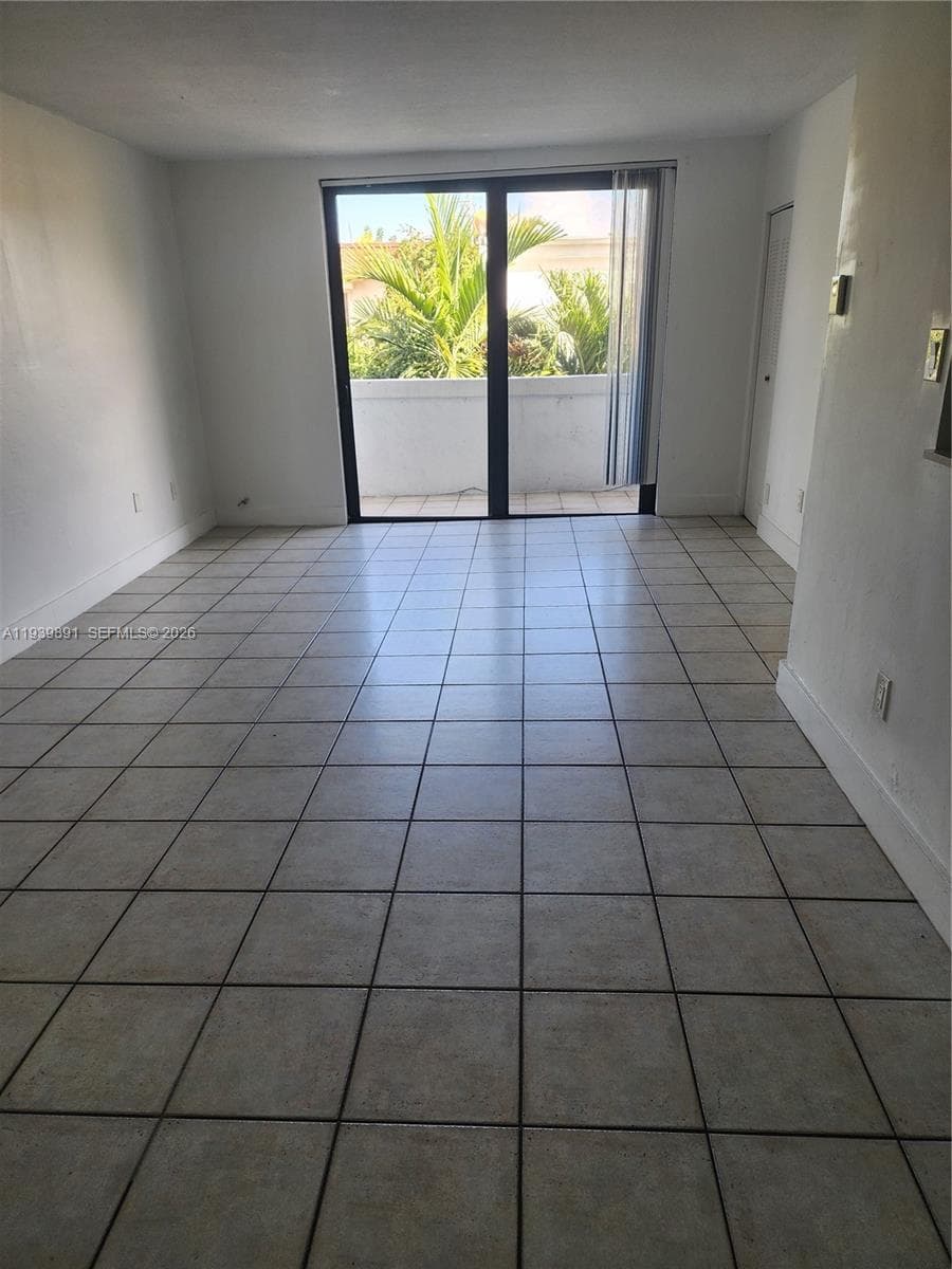 REM FOSTER & SANCHEZ TRAC · #206 in North Miami - Photo 16