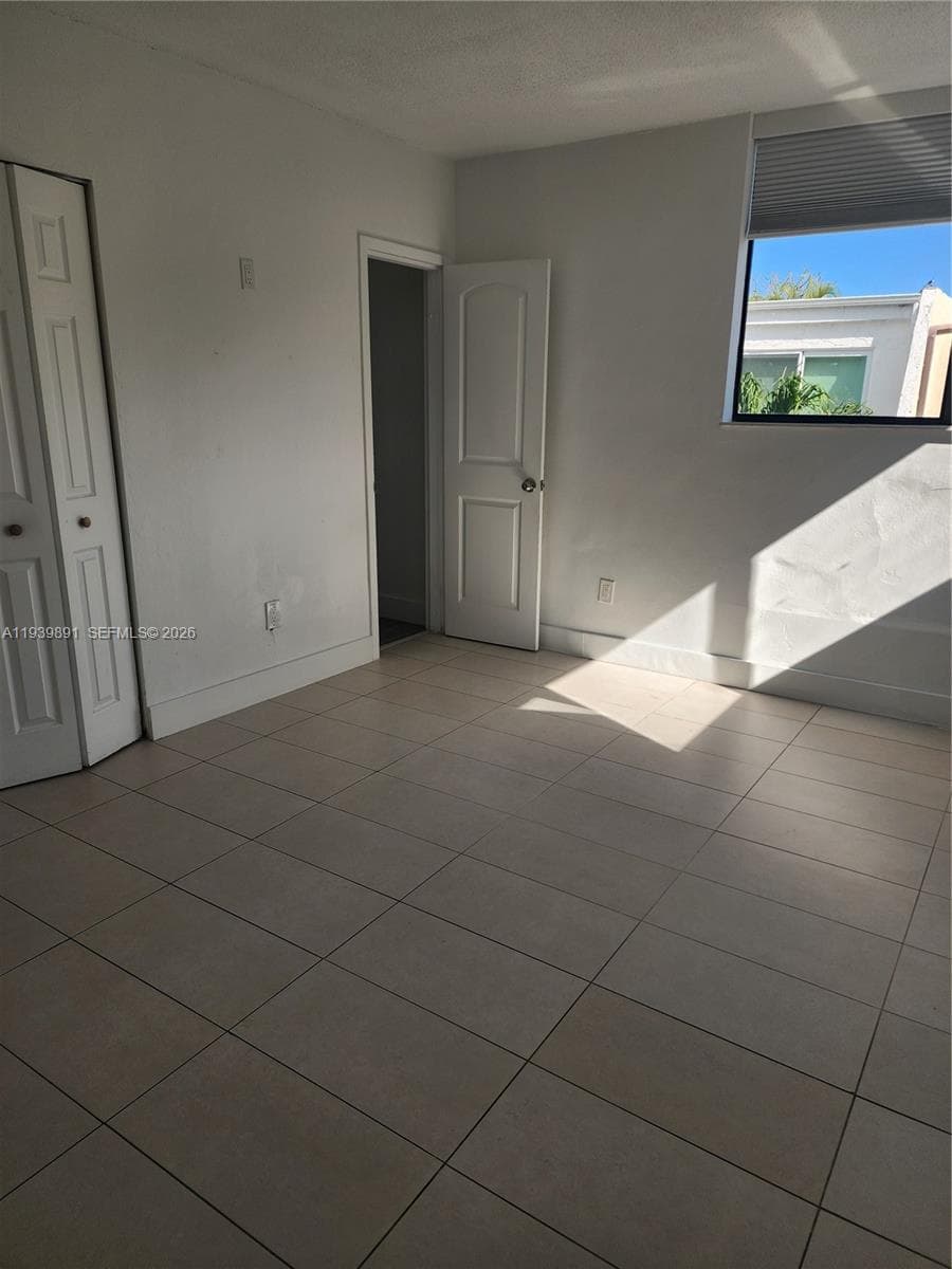 REM FOSTER & SANCHEZ TRAC · #206 in North Miami - Photo 12