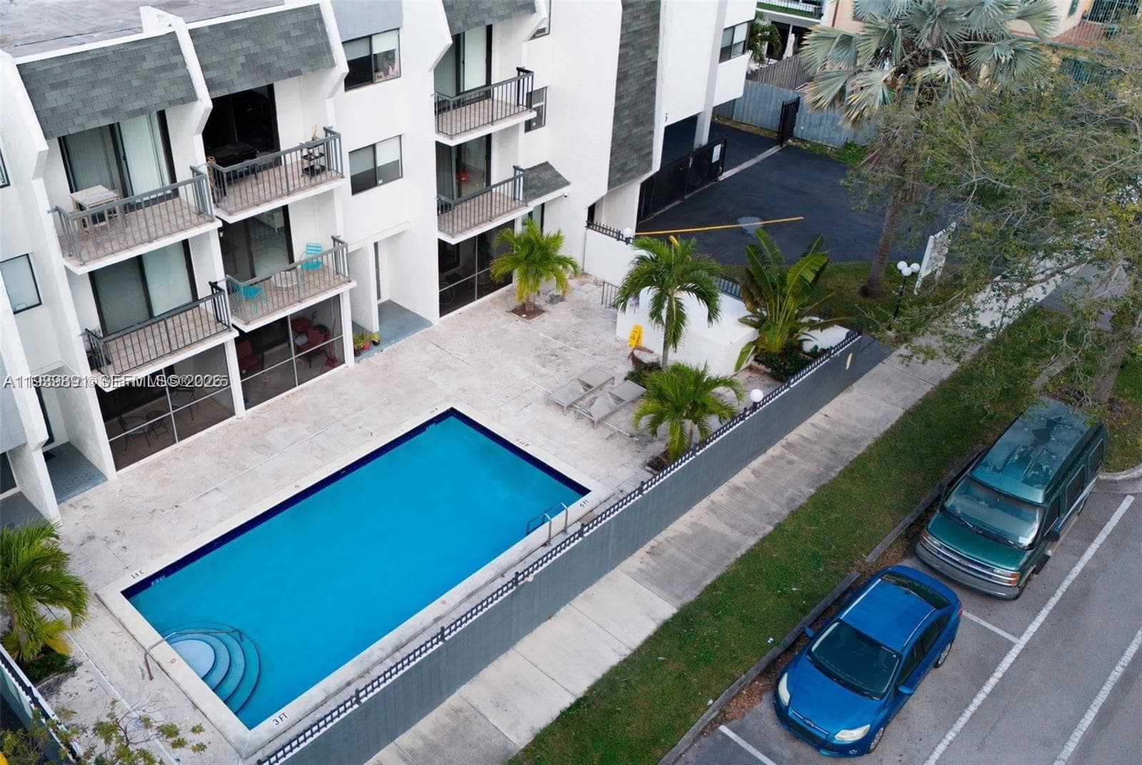 REM FOSTER & SANCHEZ TRAC · #206 in North Miami - Photo 4