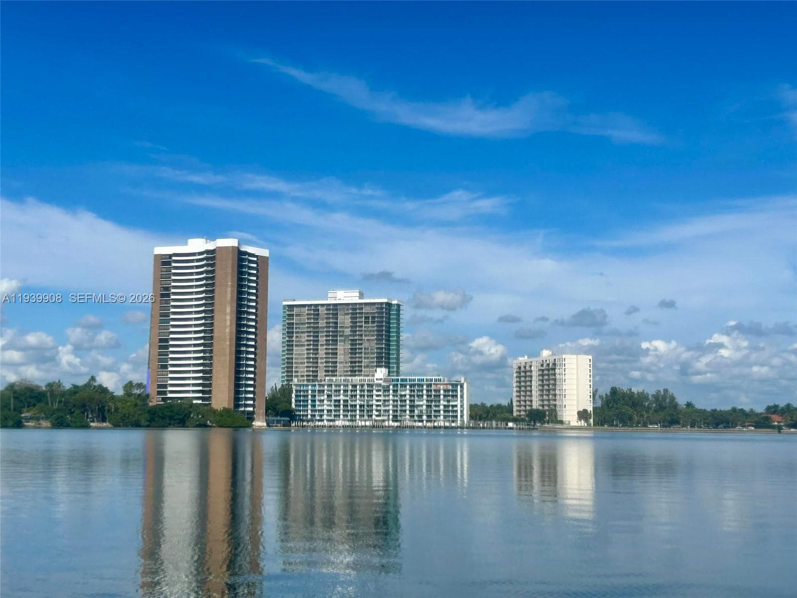 Palm Bay Condominium · #6F in Miami - Photo 3