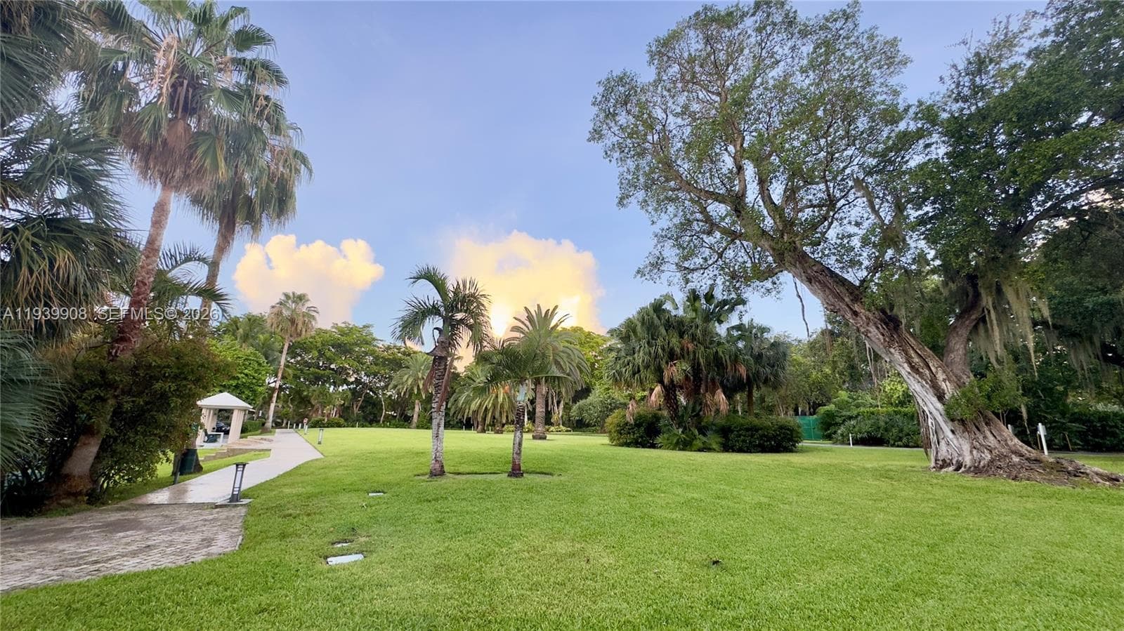 Palm Bay Condominium · #6F in Miami - Photo 30