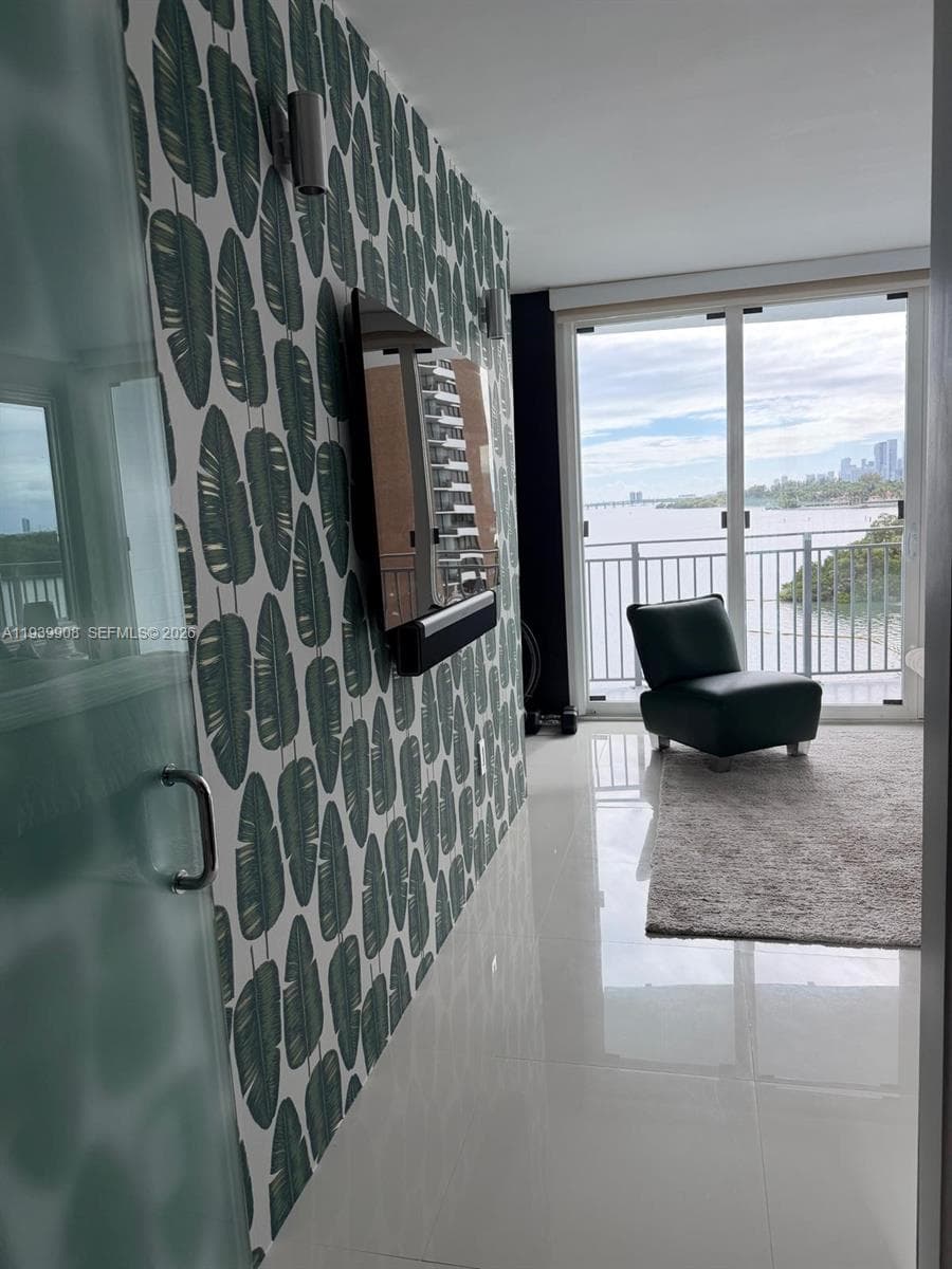 Palm Bay Condominium · #6F in Miami - Photo 19
