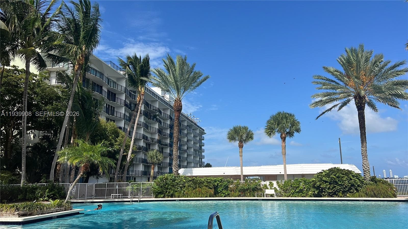 Palm Bay Condominium · #6F in Miami - Photo 8