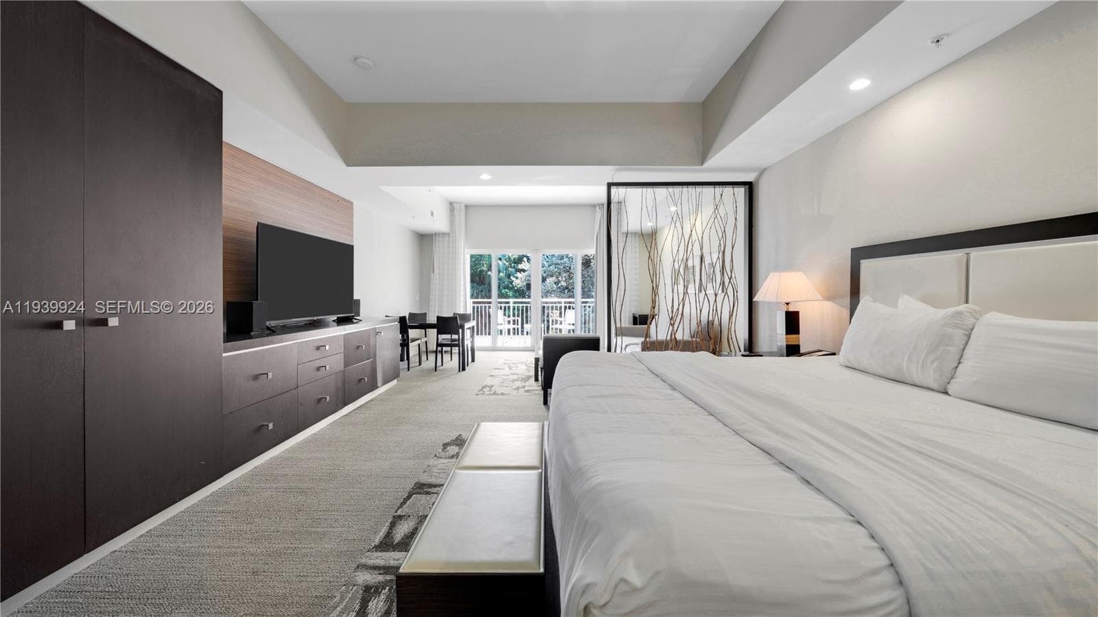 THE BLUE, RESORT HOTEL CO · #1510 in Doral - Photo 2
