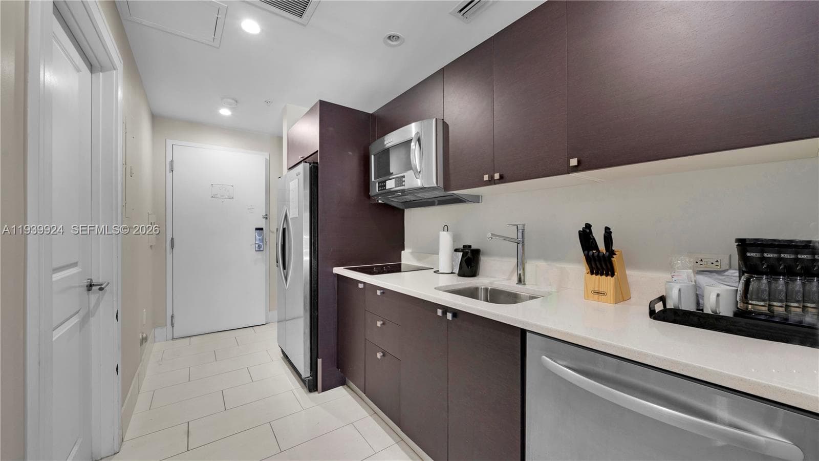 THE BLUE, RESORT HOTEL CO · #1510 in Doral - Photo 6