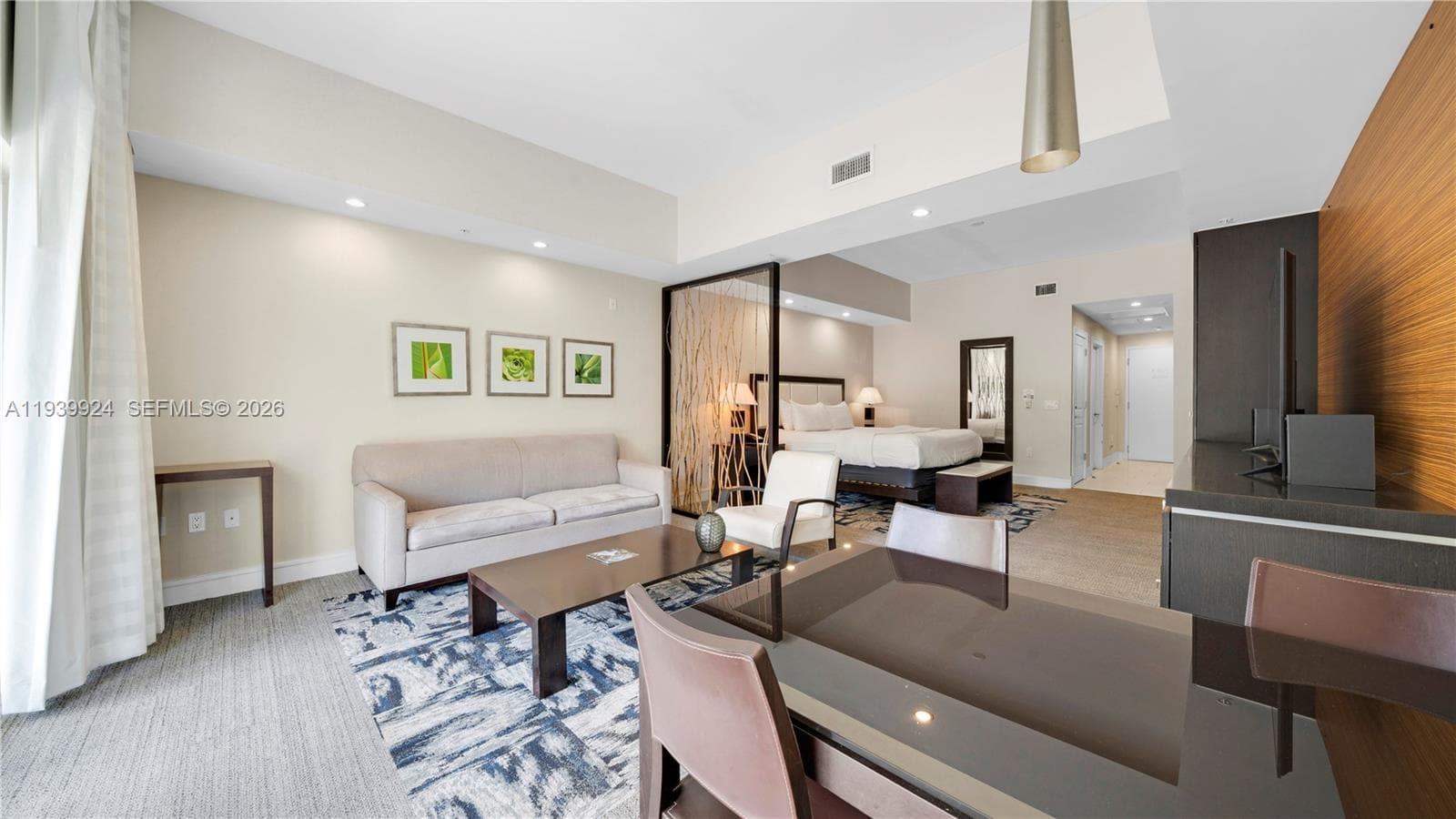 THE BLUE, RESORT HOTEL CO · #1510 in Doral - Photo 13