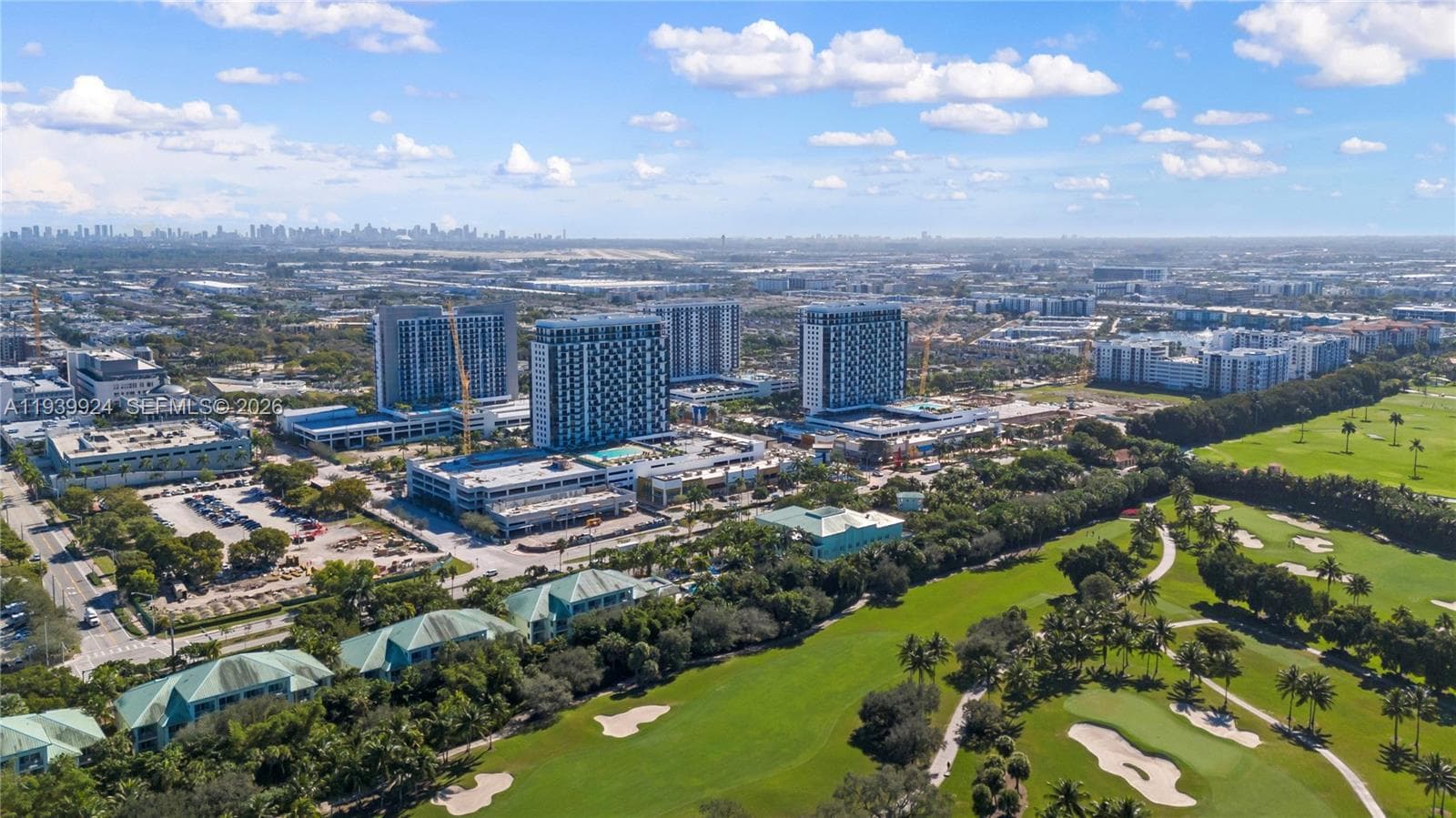 THE BLUE, RESORT HOTEL CO · #1510 in Doral - Photo 28