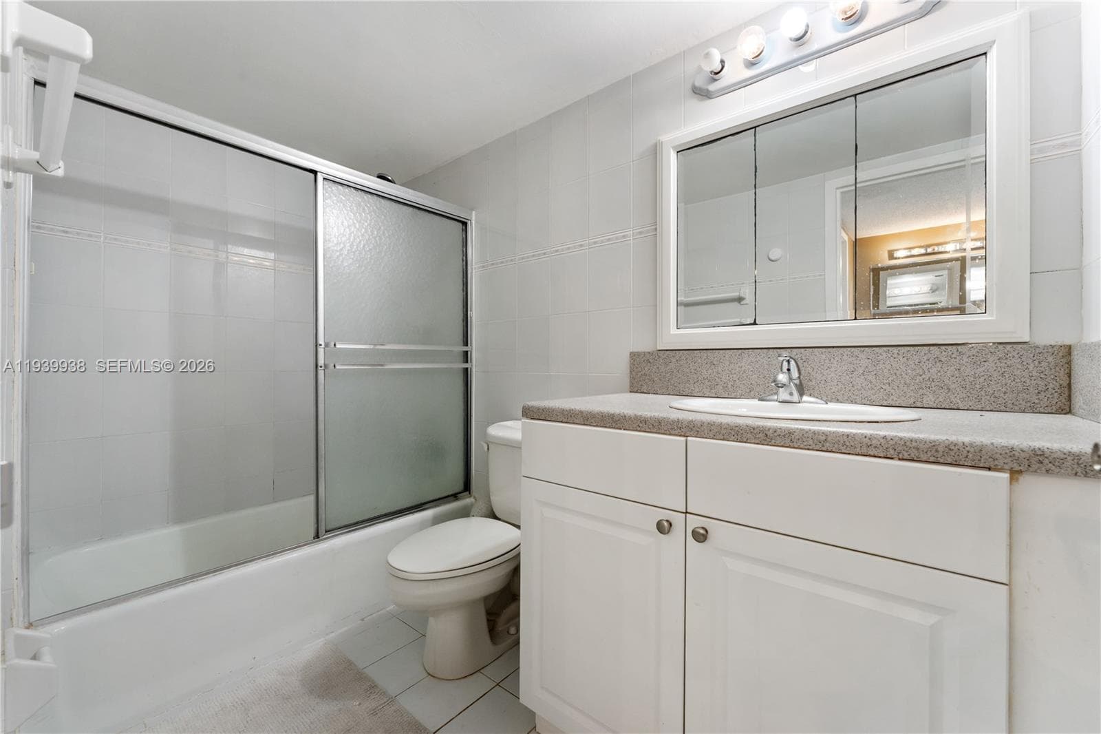 PARKER TOWER CONDO · #212 in Hallandale Beach - Photo 16