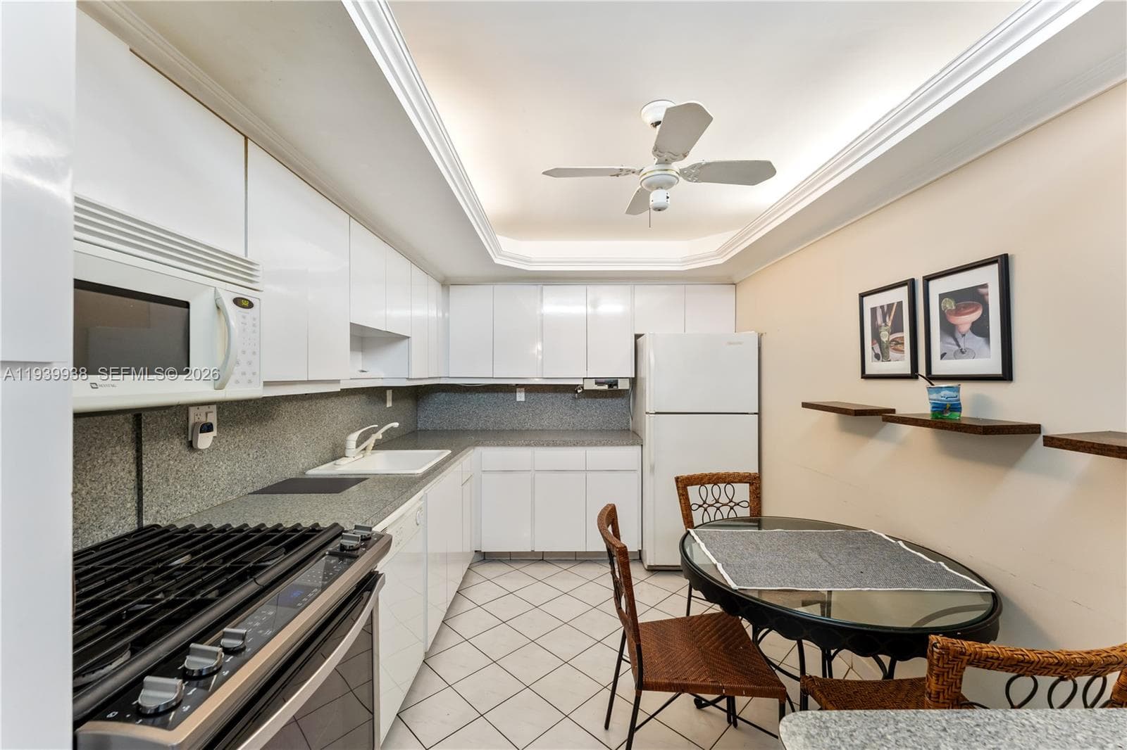 PARKER TOWER CONDO · #212 in Hallandale Beach - Photo 9