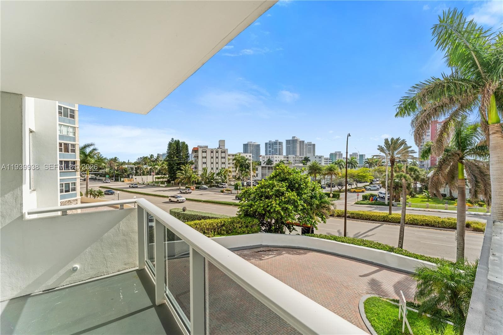 PARKER TOWER CONDO · #212 in Hallandale Beach - Photo 18