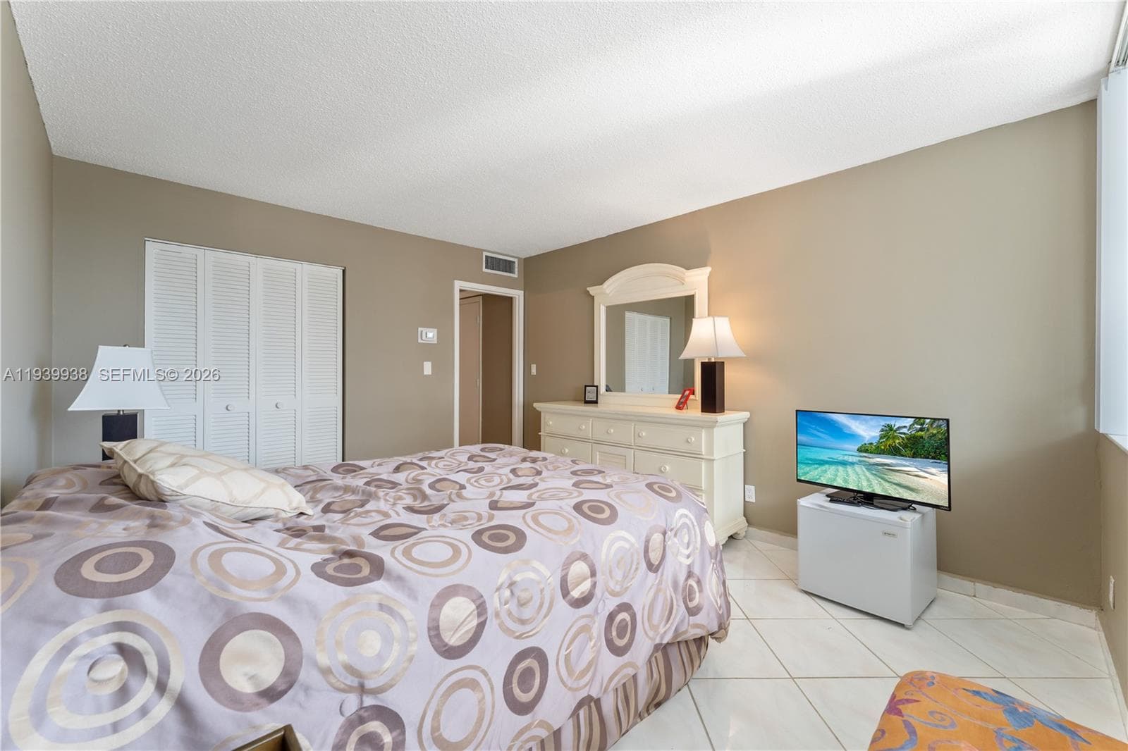 PARKER TOWER CONDO · #212 in Hallandale Beach - Photo 15