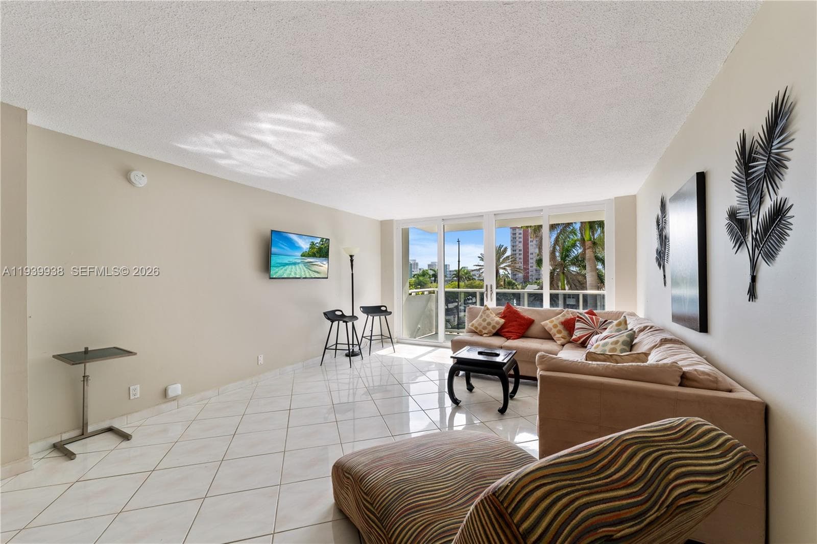 PARKER TOWER CONDO · #212 in Hallandale Beach - Photo 4