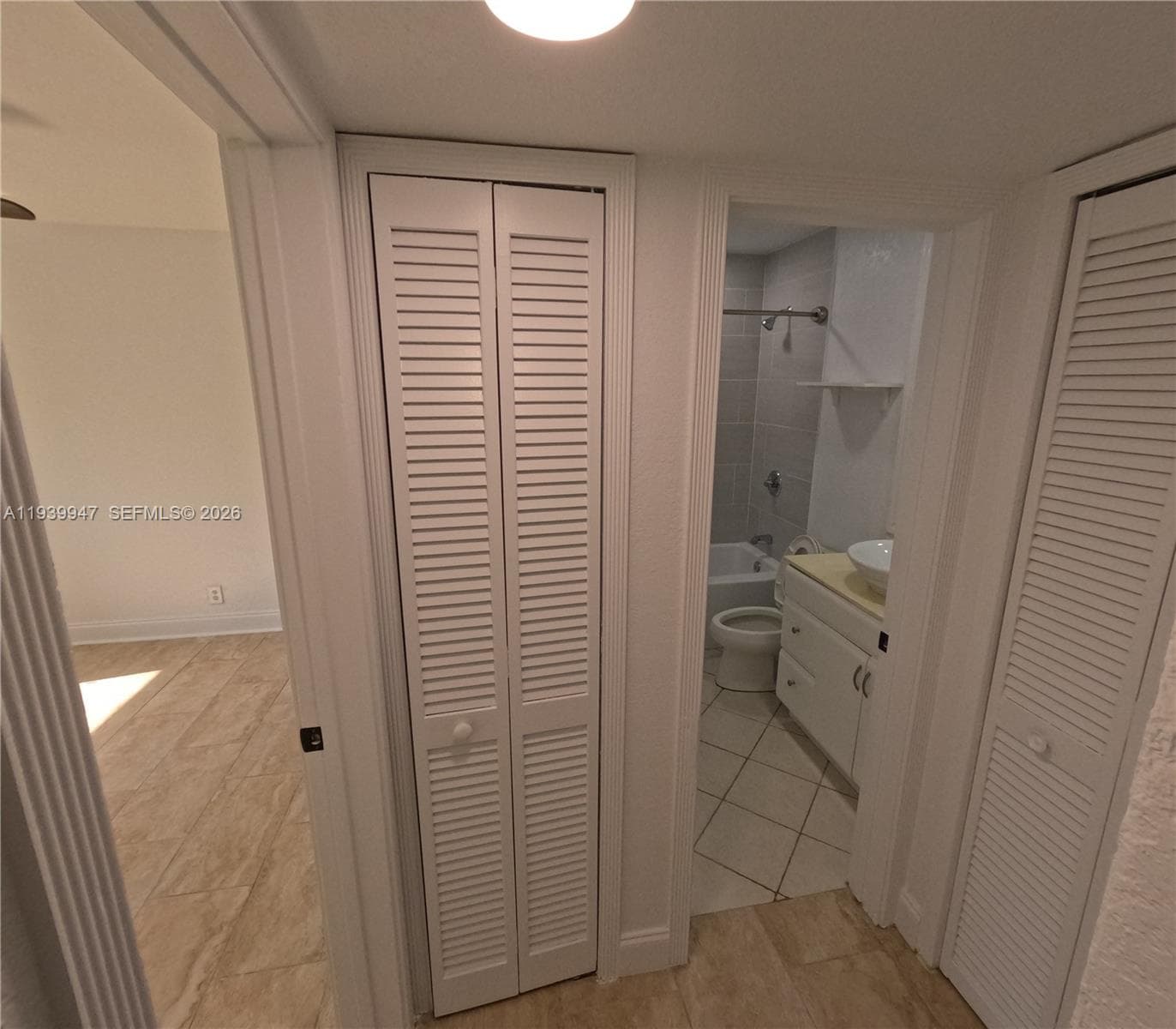 CASCADE AT HOLLY HEIGHTS · #15 in Fort Lauderdale - Photo 16