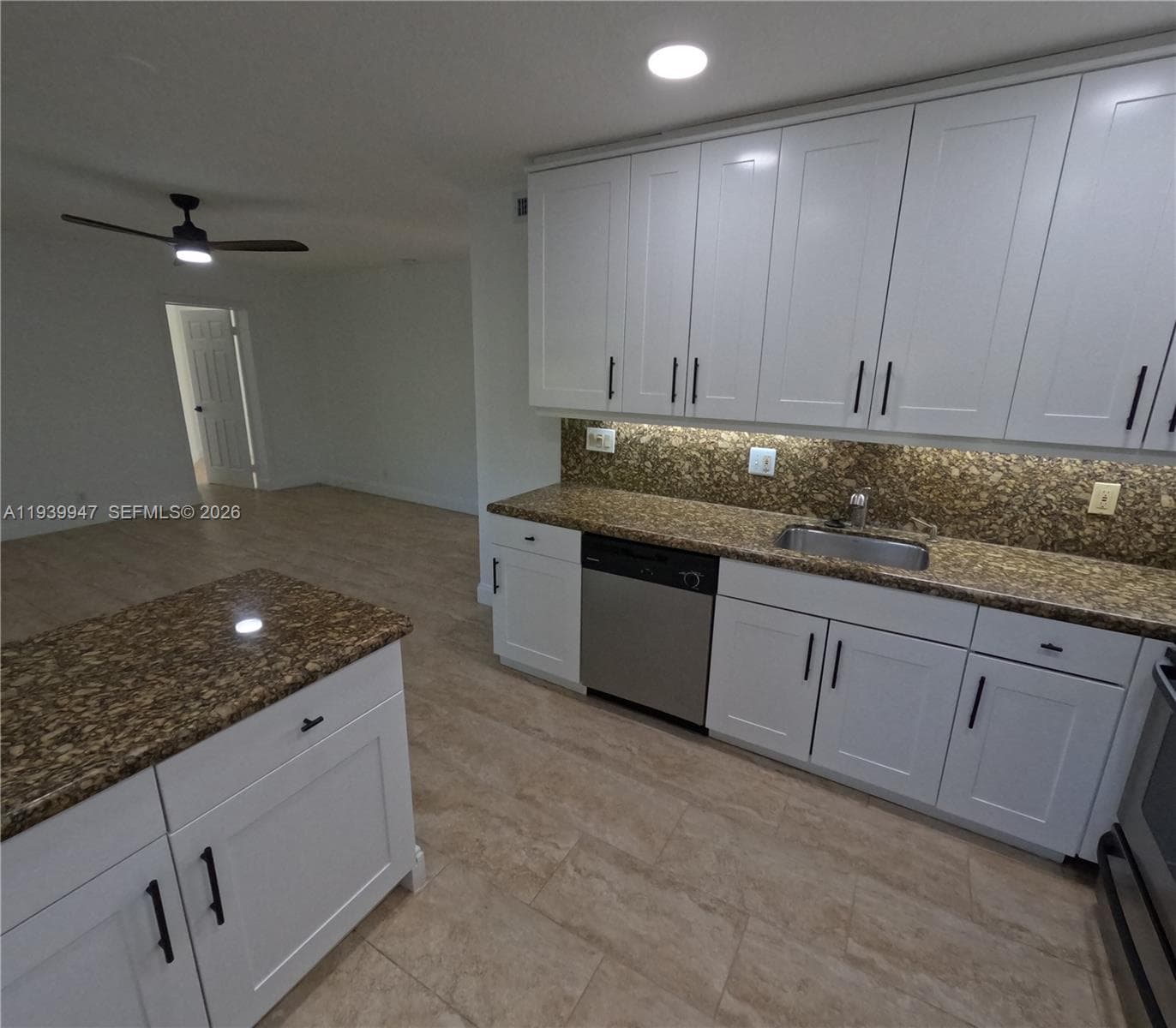 CASCADE AT HOLLY HEIGHTS · #15 in Fort Lauderdale - Photo 7