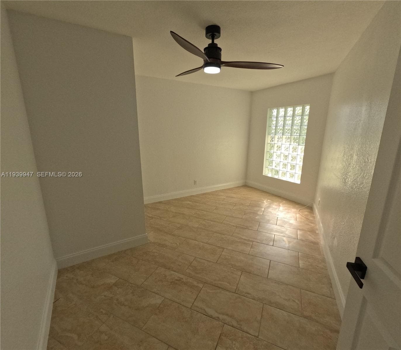CASCADE AT HOLLY HEIGHTS · #15 in Fort Lauderdale - Photo 10