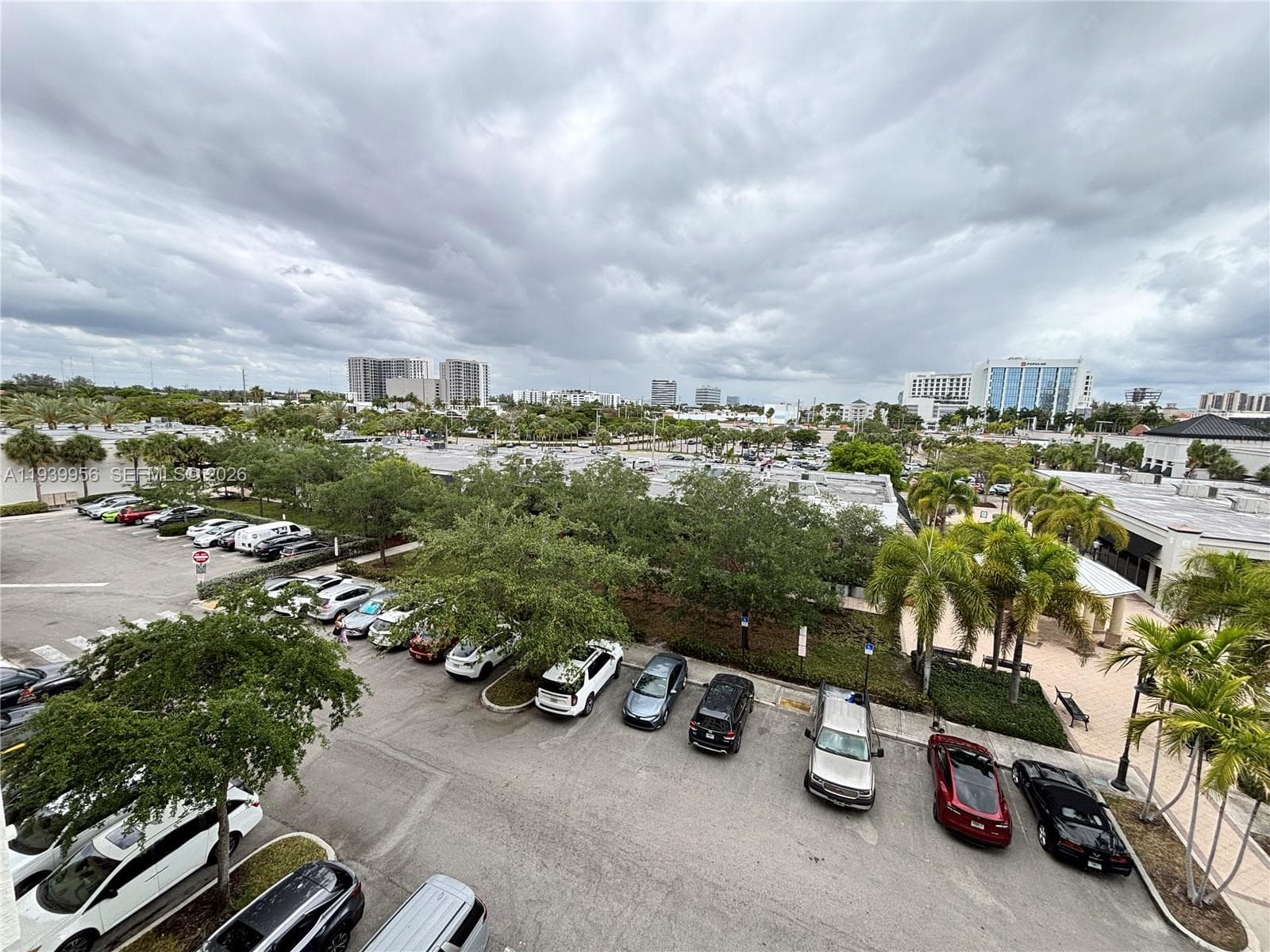 VENTURE AT AVENTURA WEST · #403 in Aventura - Photo 12