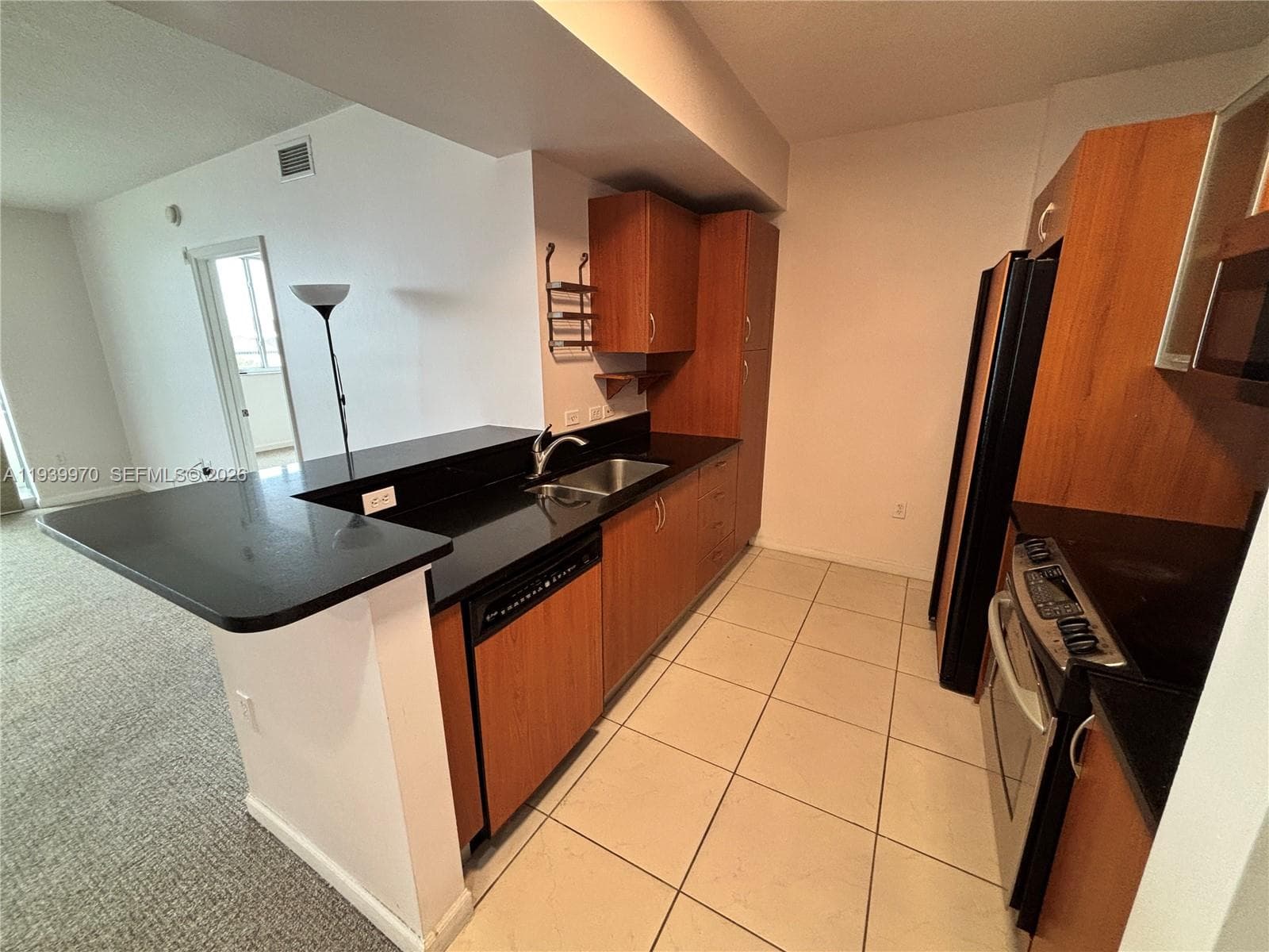 VENTURE AT AVENTURA WEST · #403 in Aventura - Photo 10