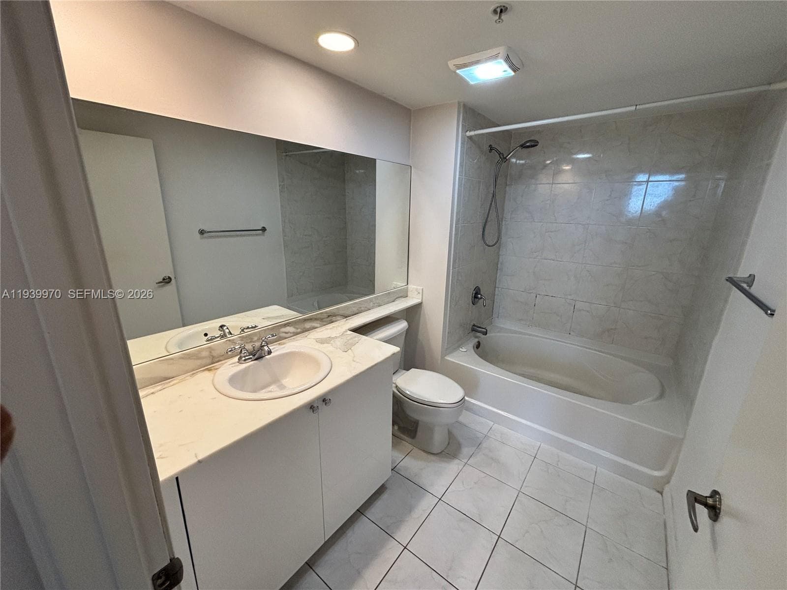 VENTURE AT AVENTURA WEST · #403 in Aventura - Photo 4