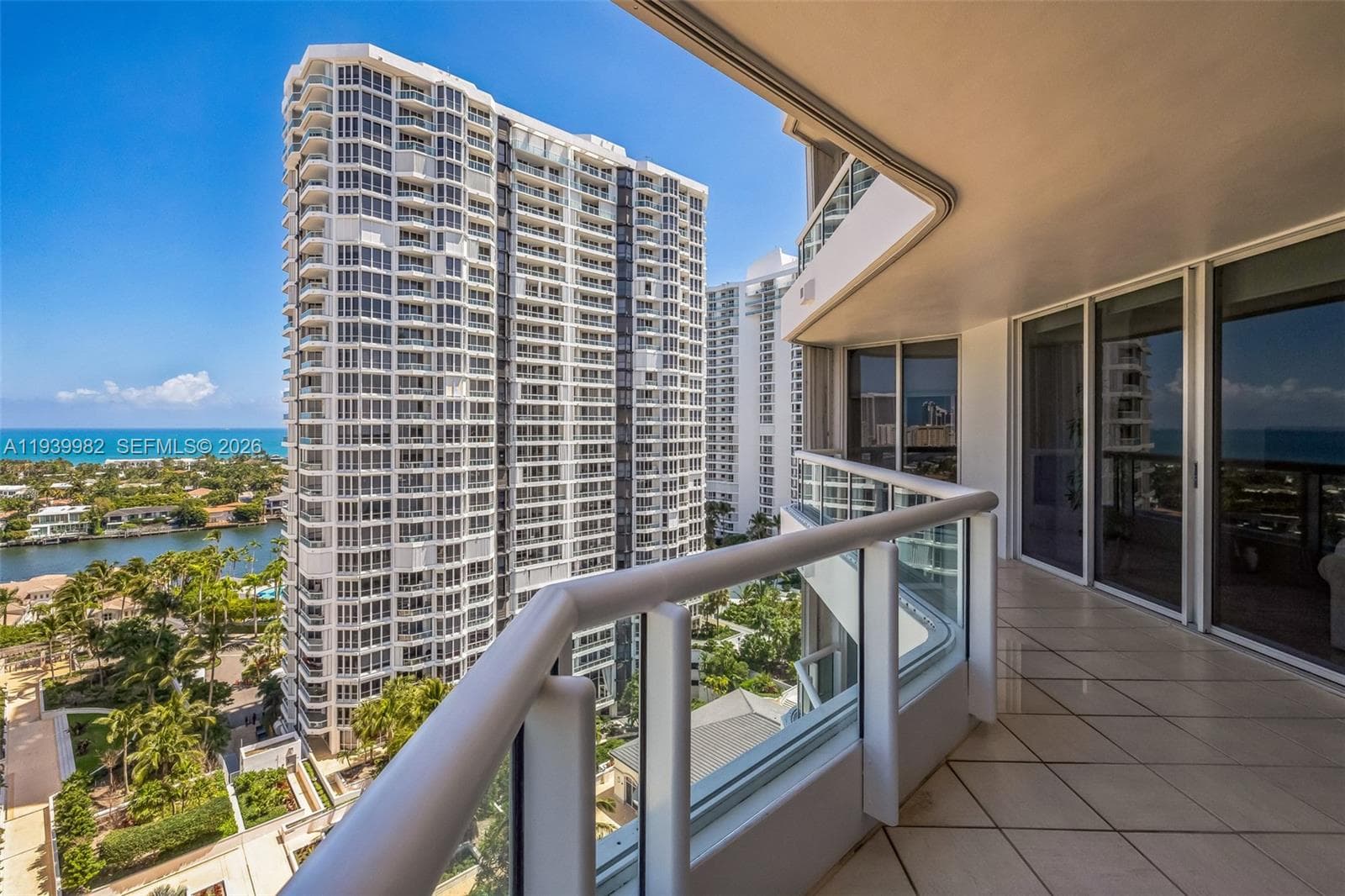 NORTH TOWER AT THE POINT · #1802 in Aventura - Photo 26