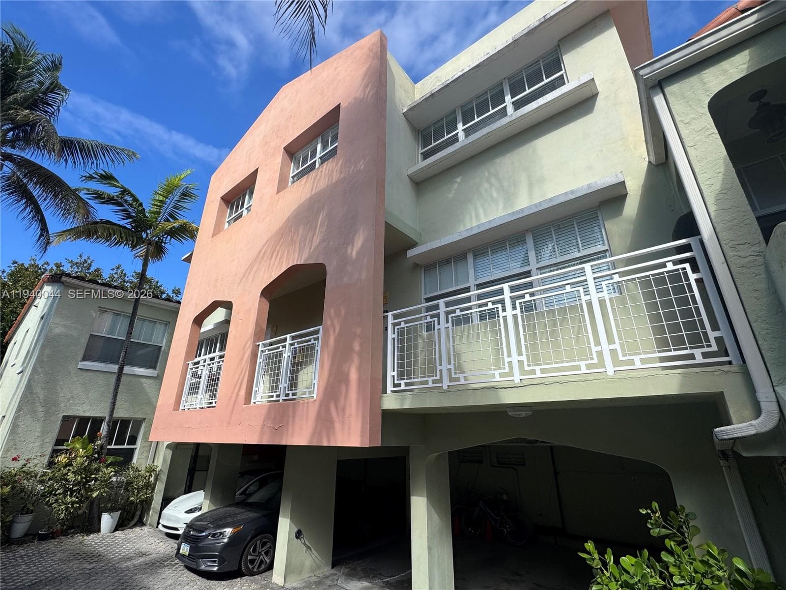929 CONDO · #5 in Miami Beach - Photo 2