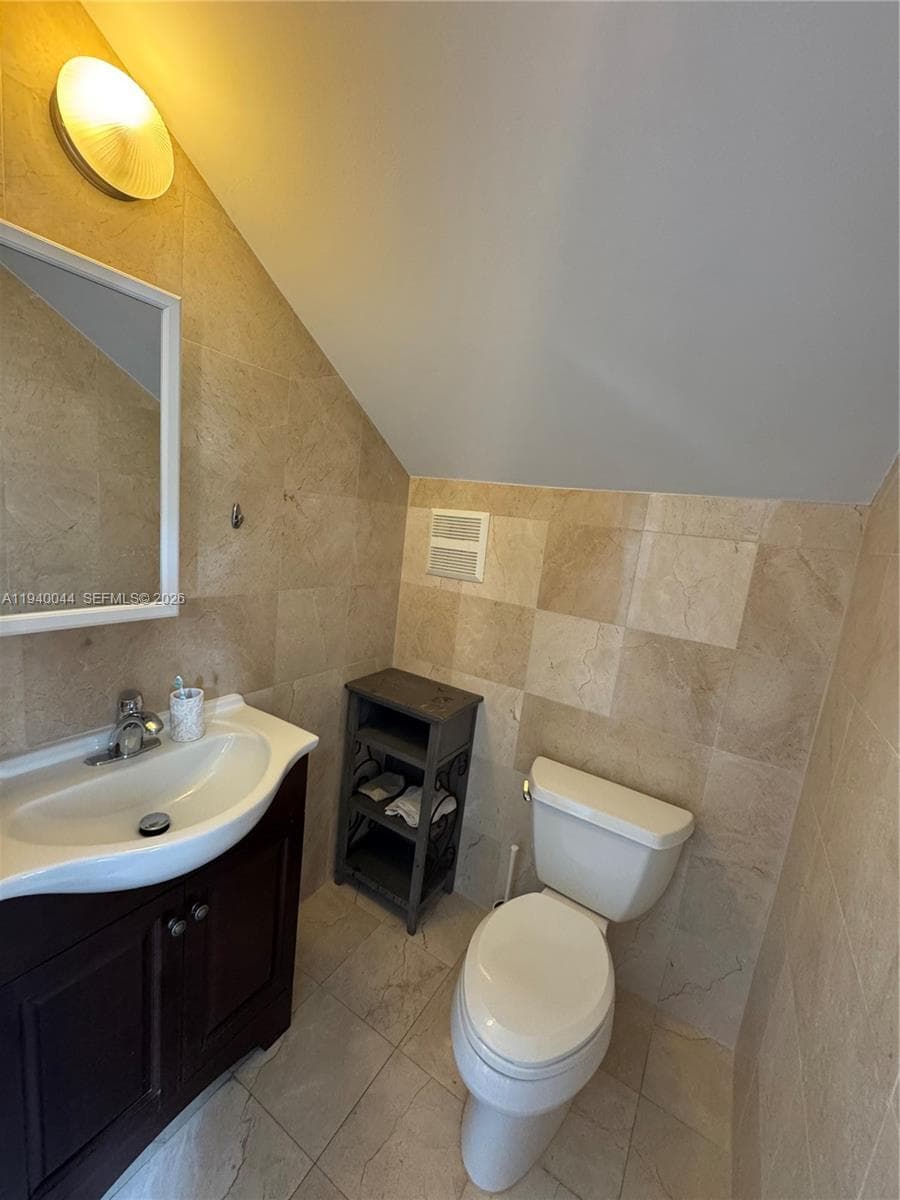 929 CONDO · #5 in Miami Beach - Photo 7